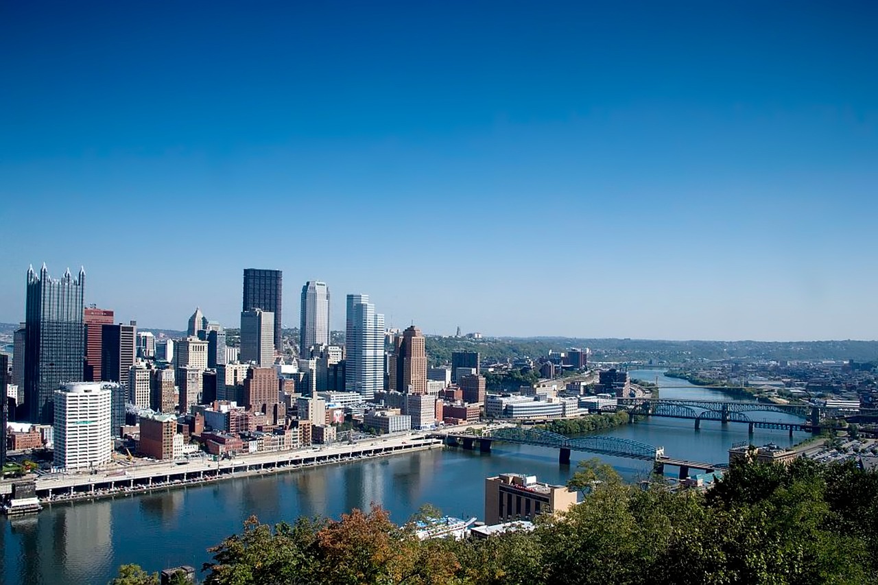 Pittsburgh has amazing views and an even more amazing food scene. Who could ask for more? 